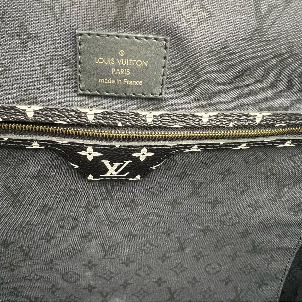 Authentic Louis Vuitton limited edition Monogram Creme Rouge Neverfull MM ❤️ - Picture 11 of 12